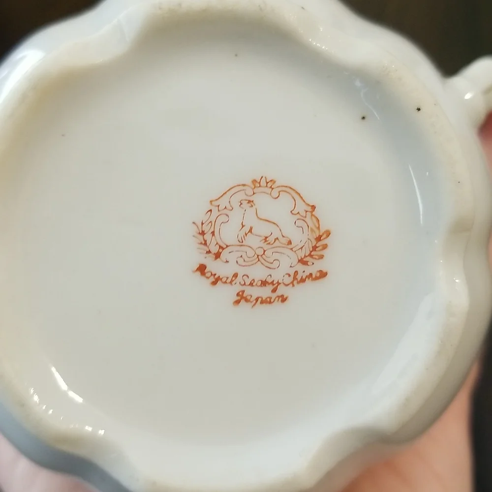 3pc Porcelain Tea Set - Picture 13 of 16